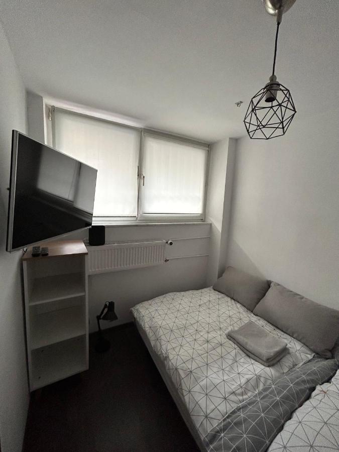 Mieszkanie Przymorze Kolobrzeska Apartment Gdansk Exterior photo